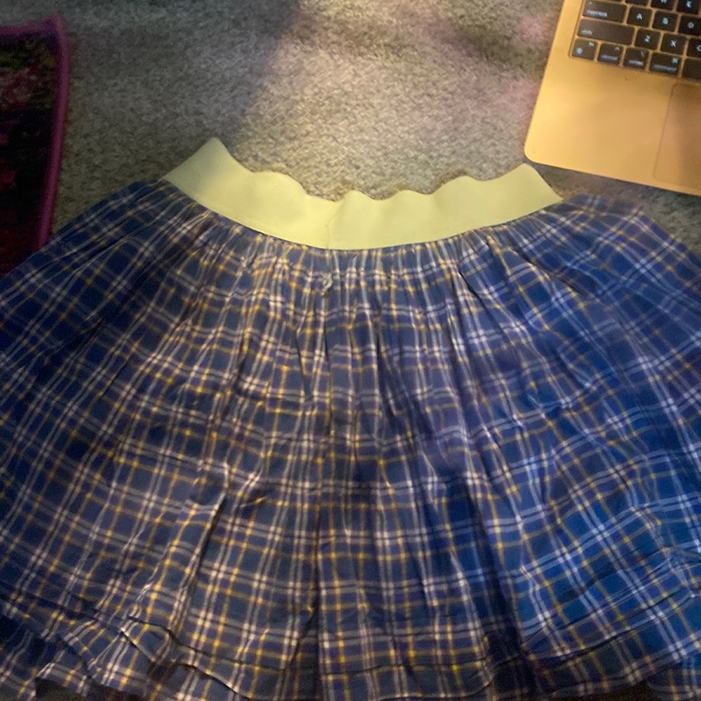 Hollister mini skirt